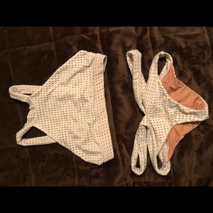 Acacia Dubai top (S) & Acacia Fuji bottom (XS)